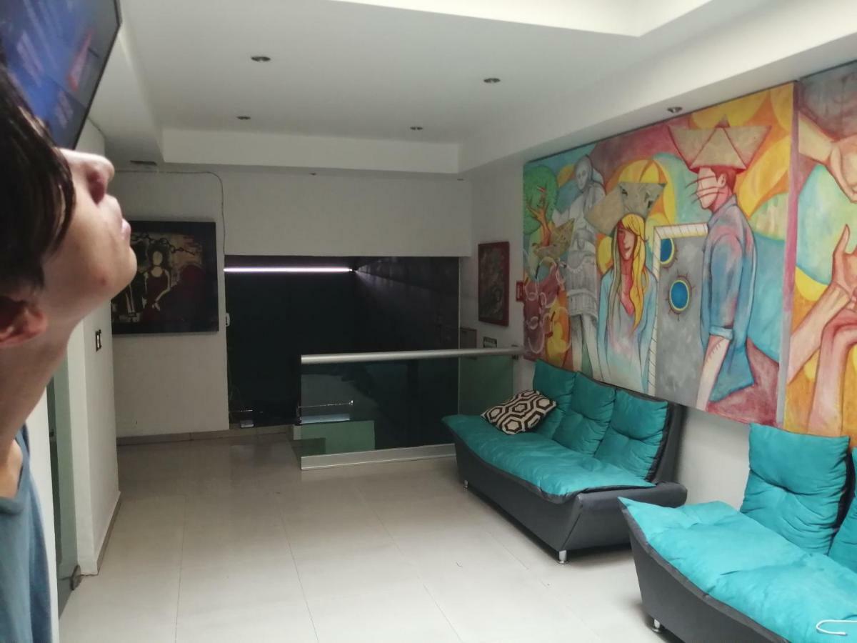 Pule Pule Hostal Boutique Guadalajara Zewnętrze zdjęcie