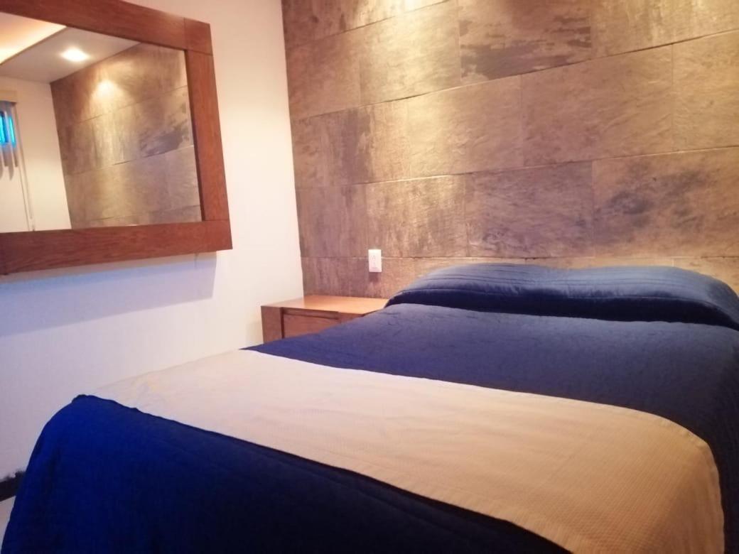 Pule Pule Hostal Boutique Guadalajara Zewnętrze zdjęcie