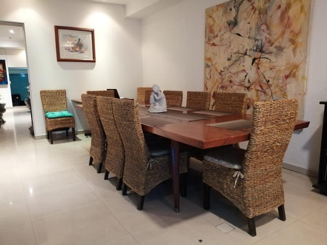 Pule Pule Hostal Boutique Guadalajara Zewnętrze zdjęcie