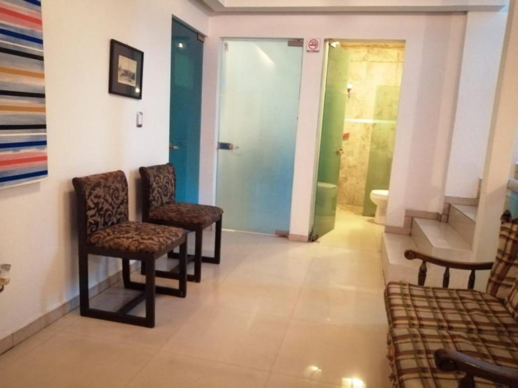 Pule Pule Hostal Boutique Guadalajara Zewnętrze zdjęcie
