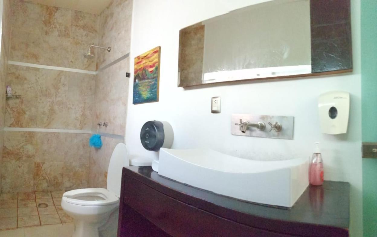 Pule Pule Hostal Boutique Guadalajara Zewnętrze zdjęcie
