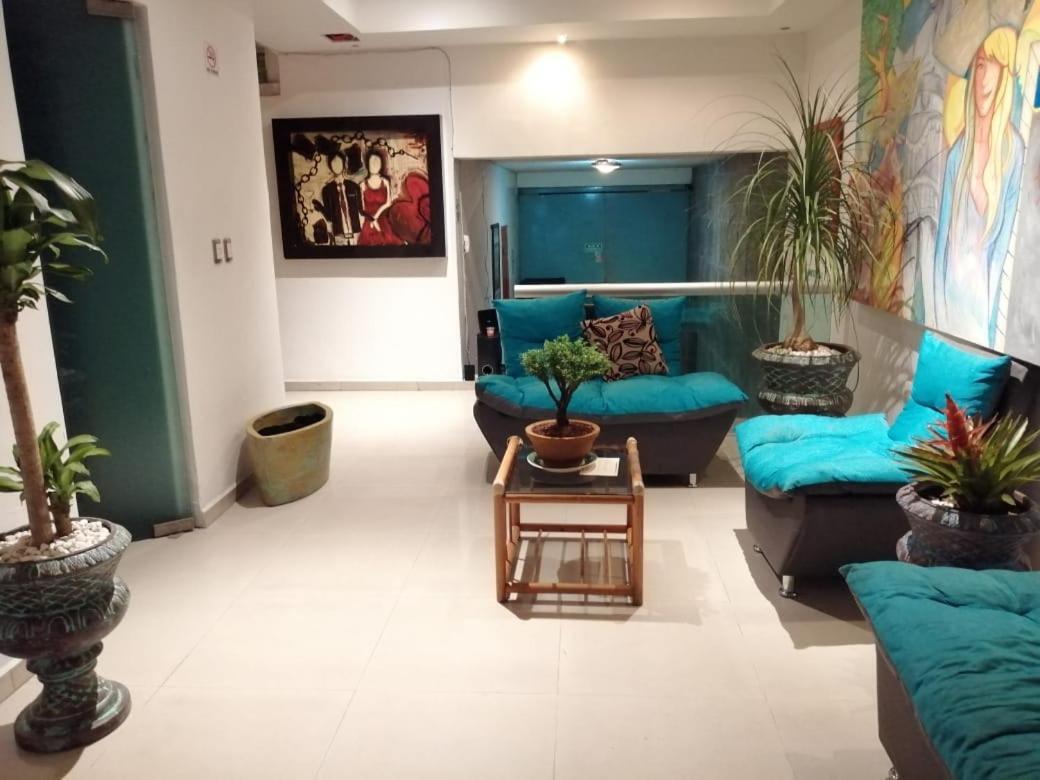 Pule Pule Hostal Boutique Guadalajara Zewnętrze zdjęcie