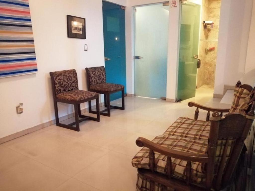 Pule Pule Hostal Boutique Guadalajara Zewnętrze zdjęcie